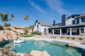 Majestic Mountain Mansion - Camelback Views!